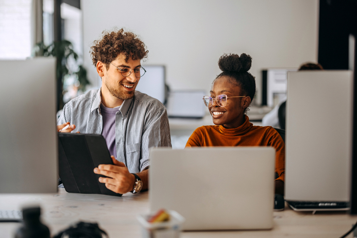 How to Celebrate National Intern Day: Appreciation & Gift Ideas