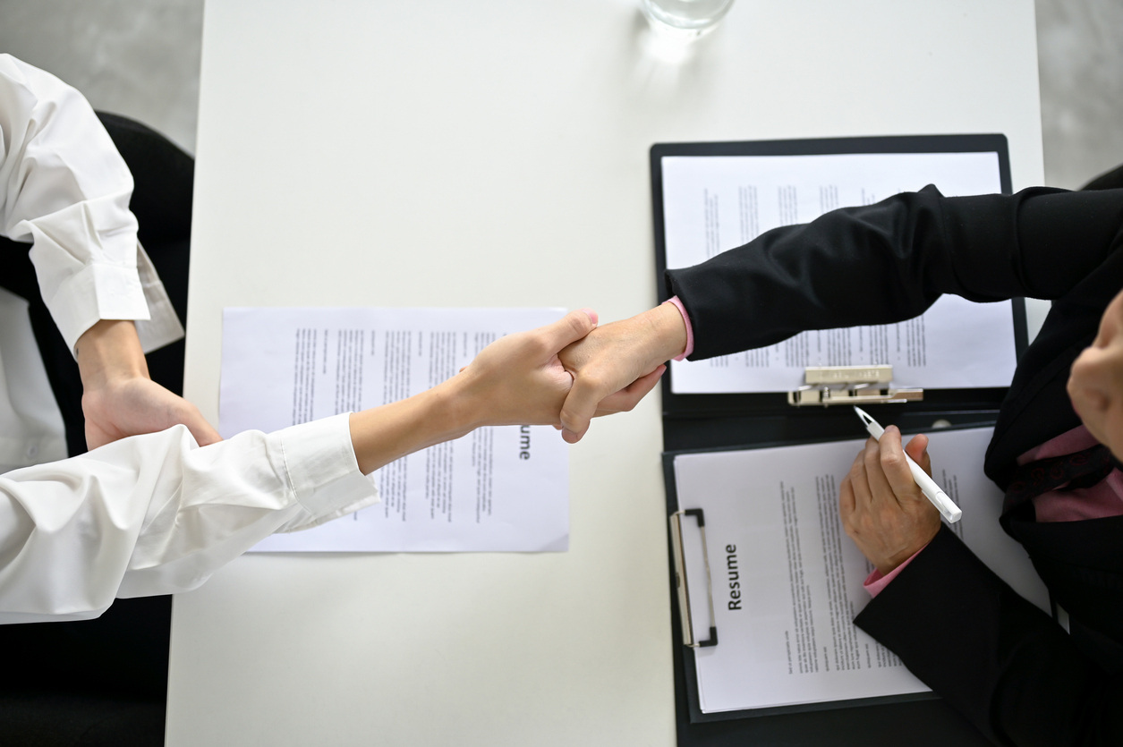 Attracting Top Talent: The Employee Incentives & Benefits You Have to Offer