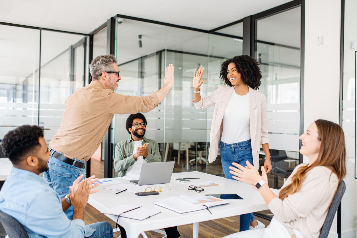 The Power of Peer Recognition: How to Build a Culture of Appreciation