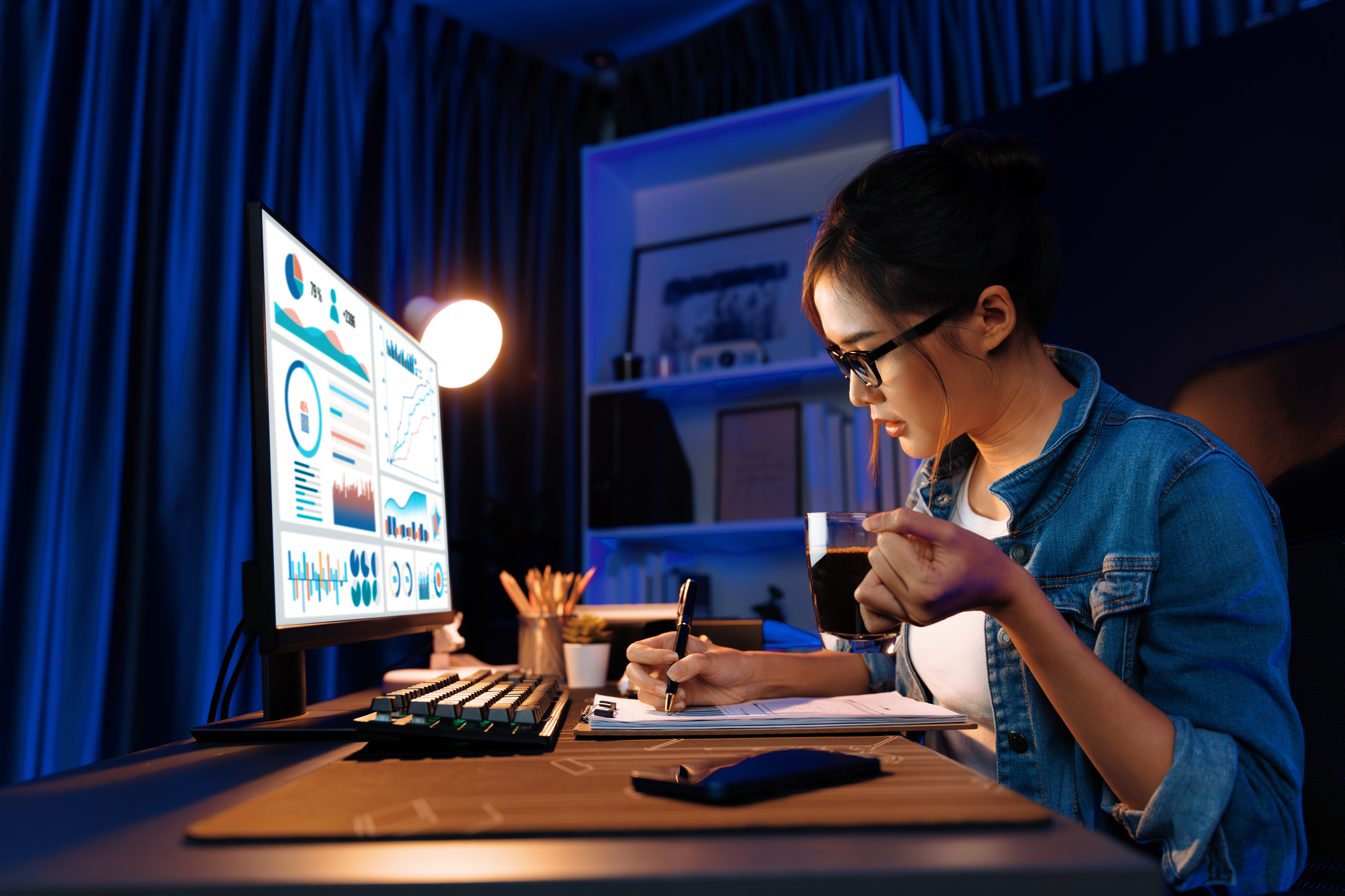 The Rise of the Side Hustle: What Employers Should Do About It