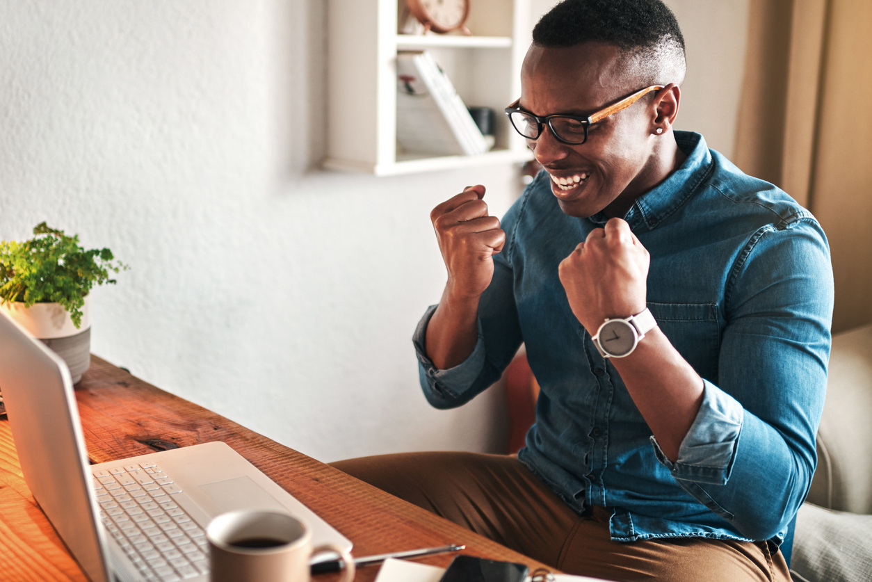 Guide to Value-Based Employee Rewards: What Are They & How They Drive Engagement