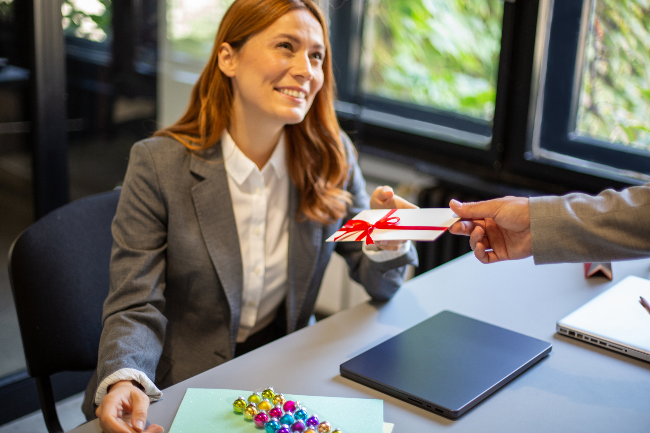Why Holiday Incentive Programs Fail & How to Get It Right